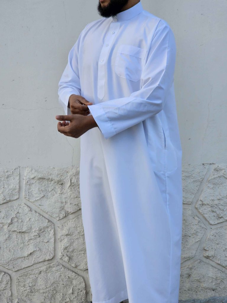 qamis saoudien homme simple